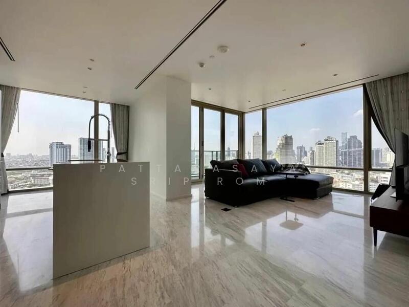 Four Seasons Private Residences, Bangkok