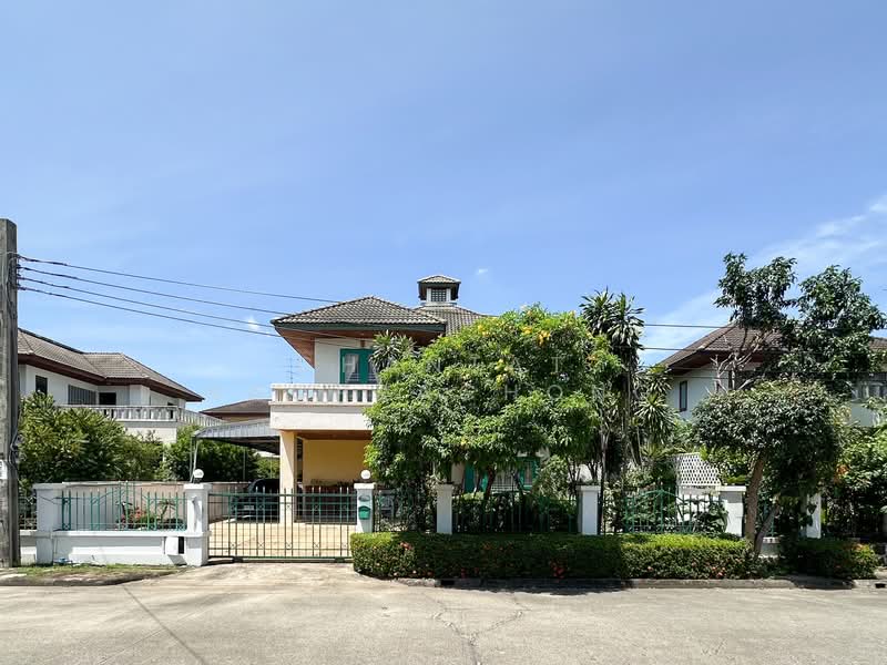 Baan Suan Phutthamonthon Sai 1, Bangkok