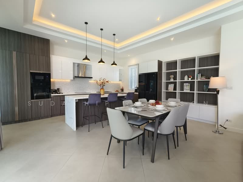 Eeden Luxe, Prachuap Khiri Khan