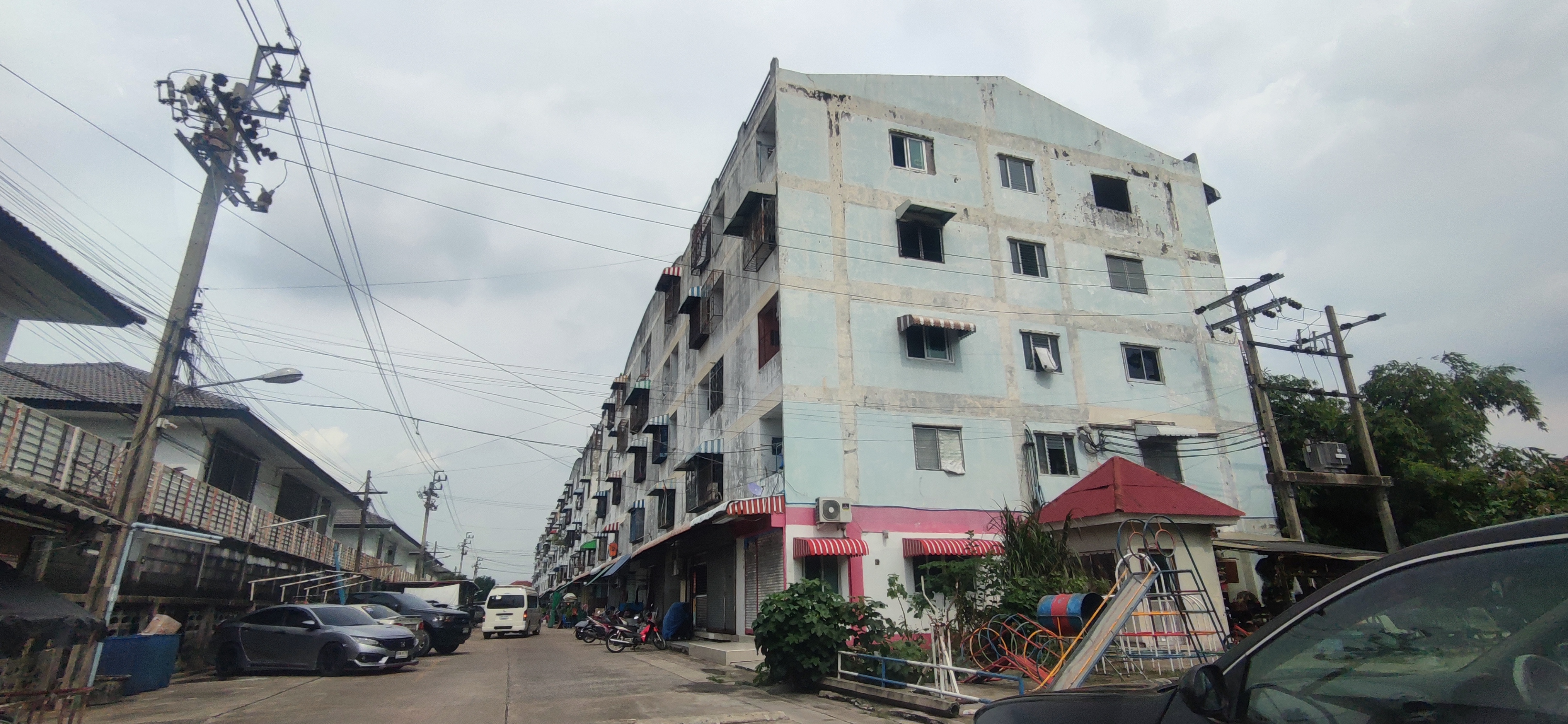 คอนโดมิเนียม โครงการวัชระคอนโดวิลล์