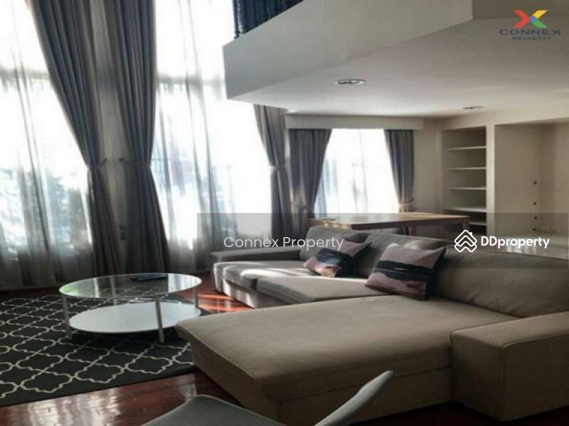 Baan Klang Krung Thonglor, Bangkok