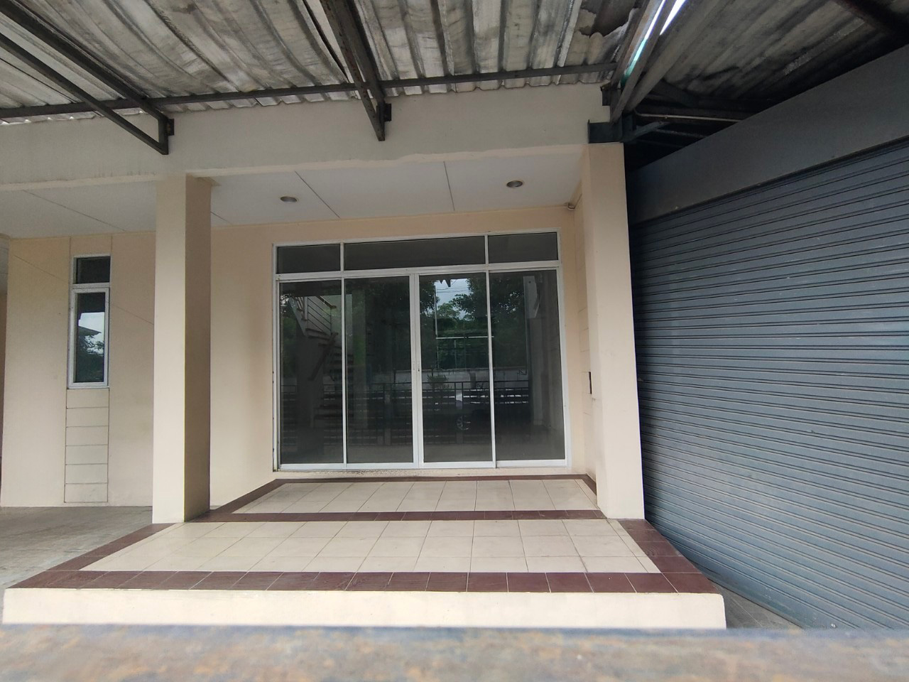 Trendy Tara Ramkhamhaeng