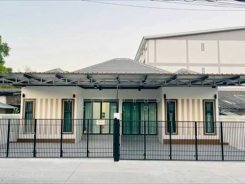 Newly built detached house, Pruksachat 4 Village, Sriracha., Chon Buri (Pattaya)