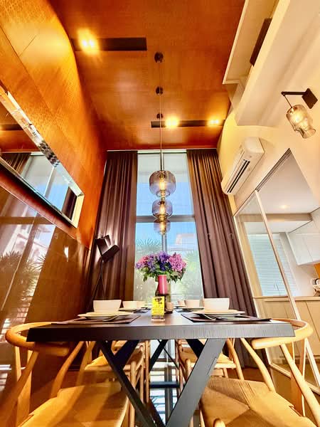 4.5-Story Luxury Townhome at Luxx Ville Sathupradit 12 (Plot A2 - Fully Furnished Show Unit), Bangkok