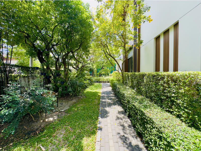 Navatanee Residence, Bangkok