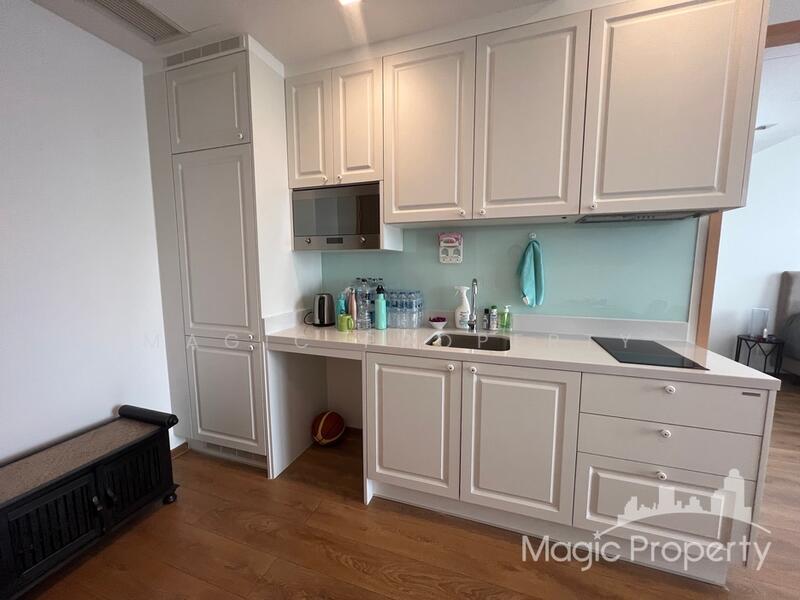 Noble BE33, Bangkok