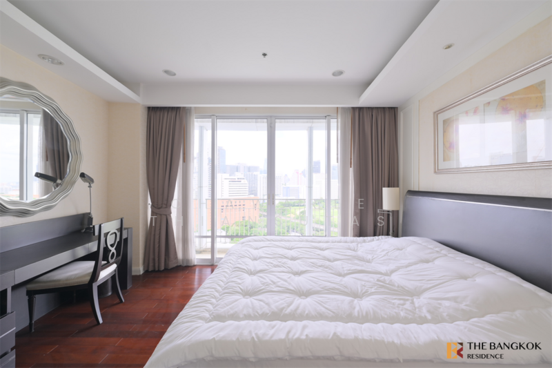 Baan Rajprasong, bangkok