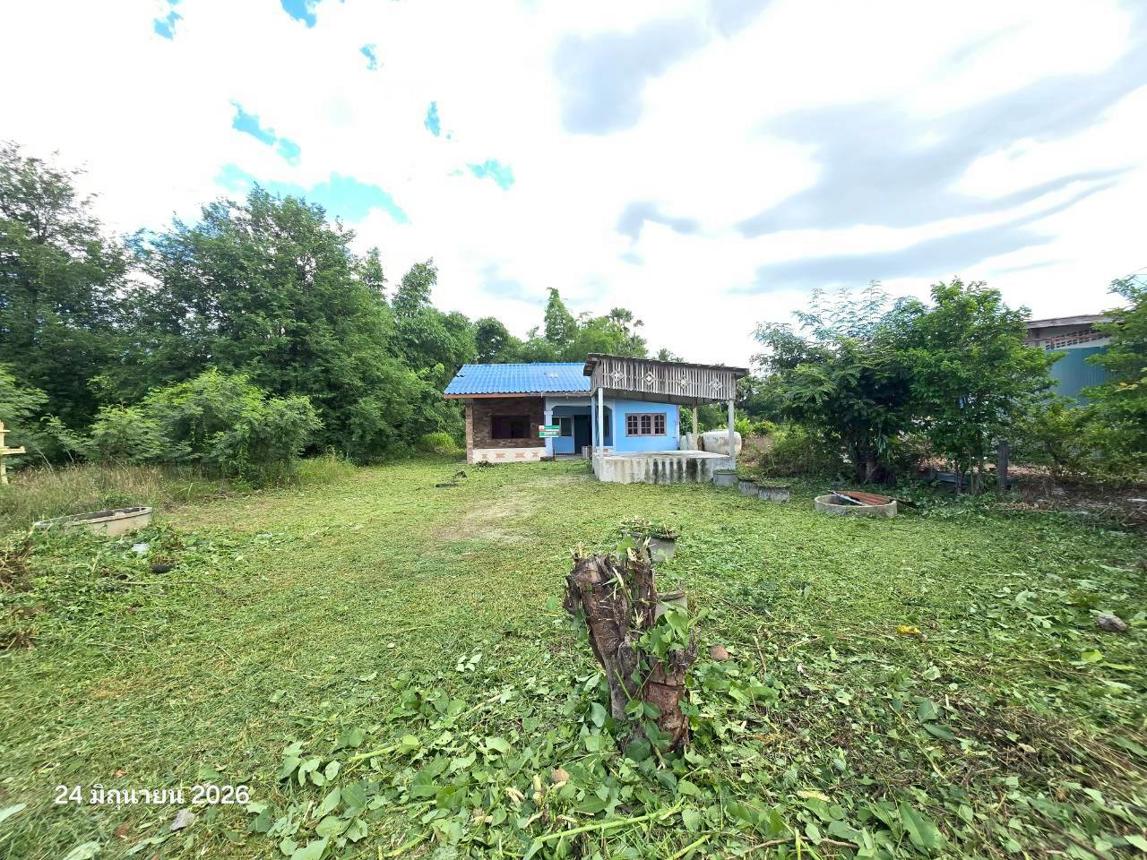 Single-House Residential Property, Khao Nam, Chainat Province