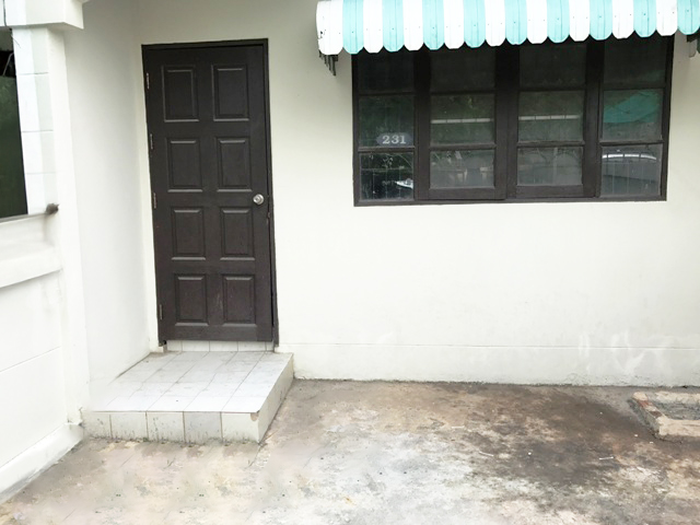 ทาวน์เฮ้าส์ โครงการบ้านรังสิตตา ธัญบุรี