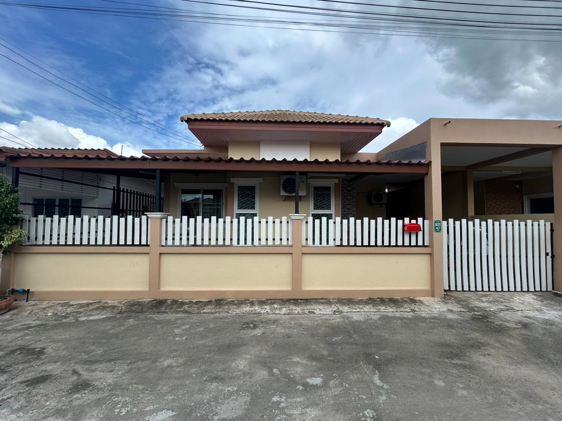 Townhouse Twin Asset Panthong Chonburi