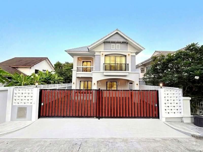 หมู่บ้าน ทิพธนา เพชรเกษม 55, Bangkok