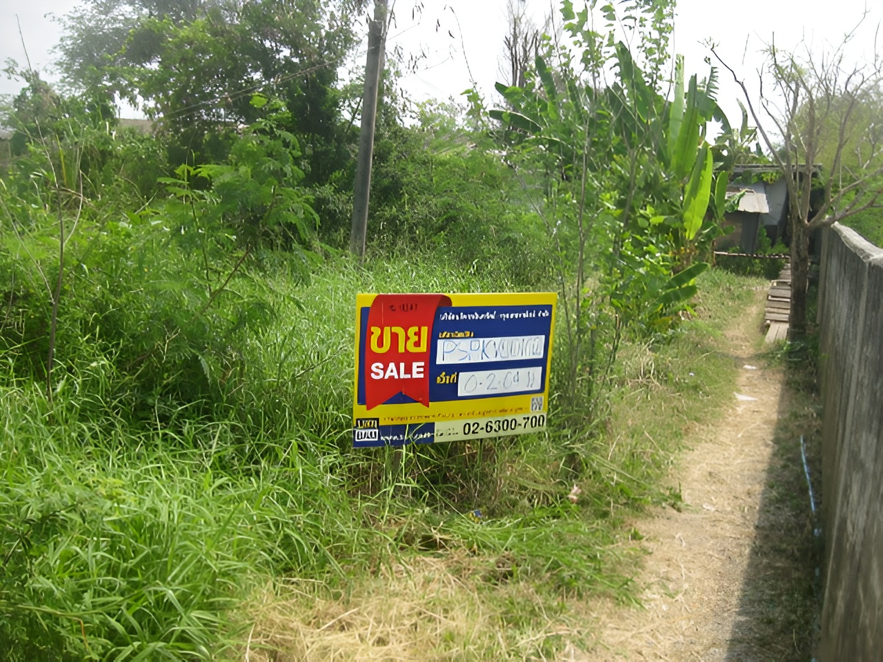 Vacant Land size 17.50x46.60 m.