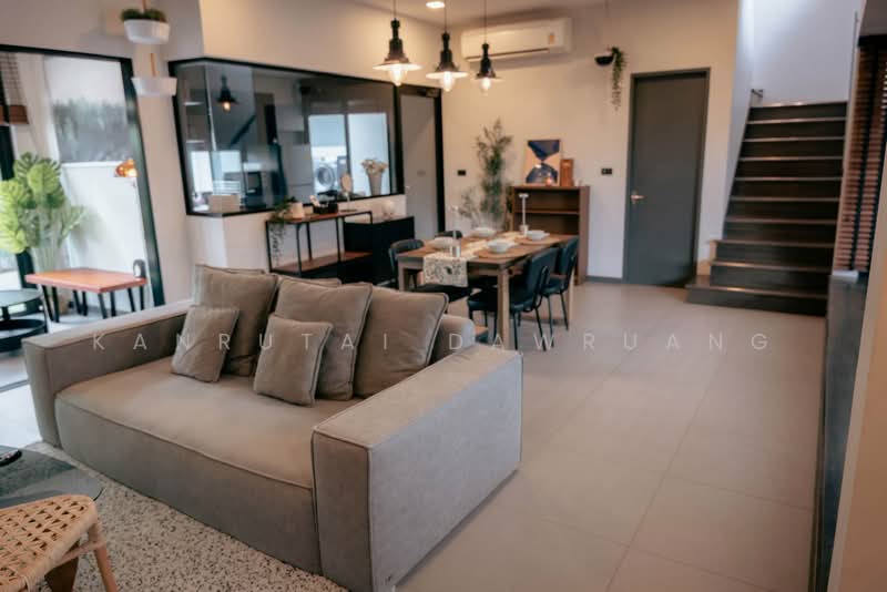 VIVE Bangna KM.7, Samut Prakan