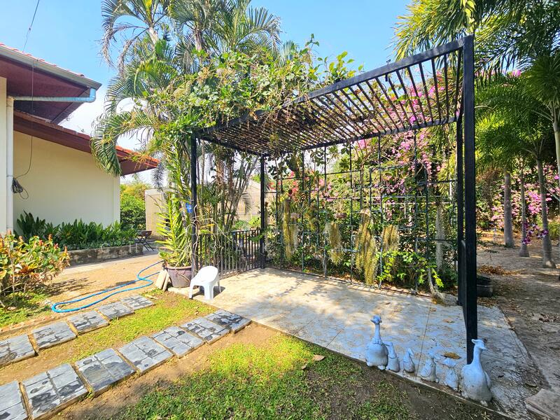 Private Villa near Black Mountain, Prachuap Khiri Khan