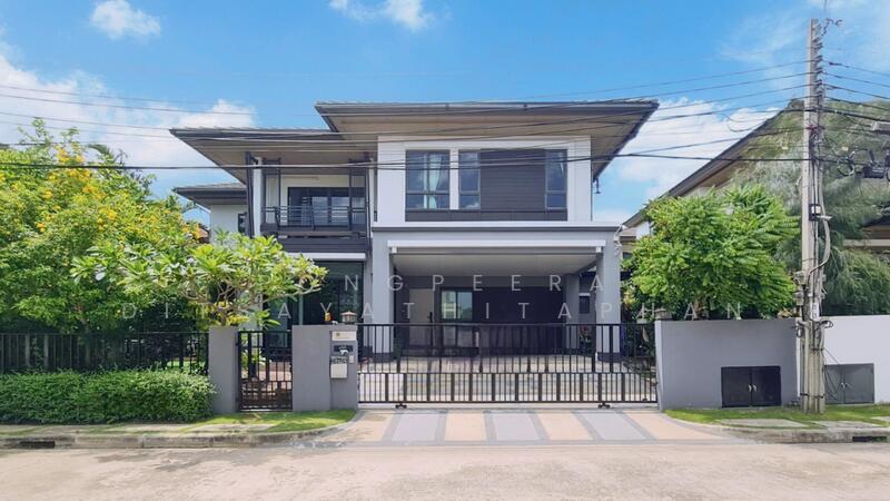 Setthasiri Ratchaphruek-Charan, Bangkok