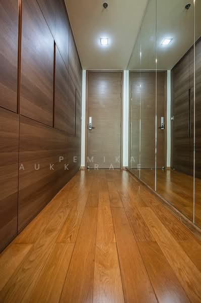 The Address Sathorn, bangkok