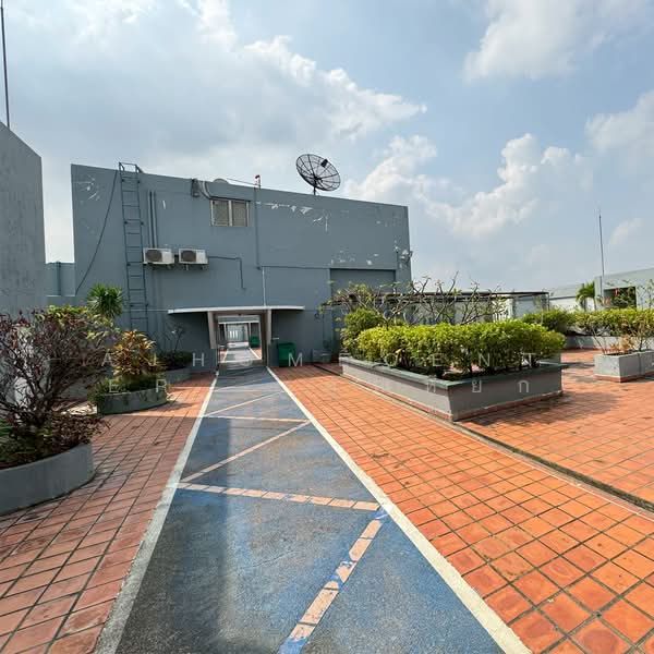 Bangkhae Condotown condominium, Bangkok