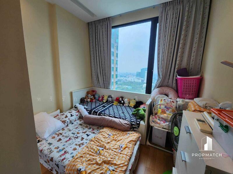 Equinox Phahol Vibha, Bangkok
