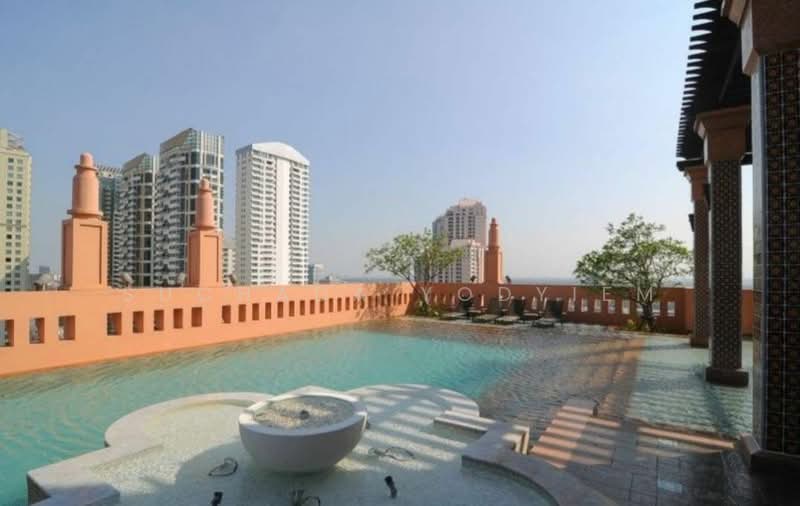 AGUSTON Sukhumvit 22, Bangkok
