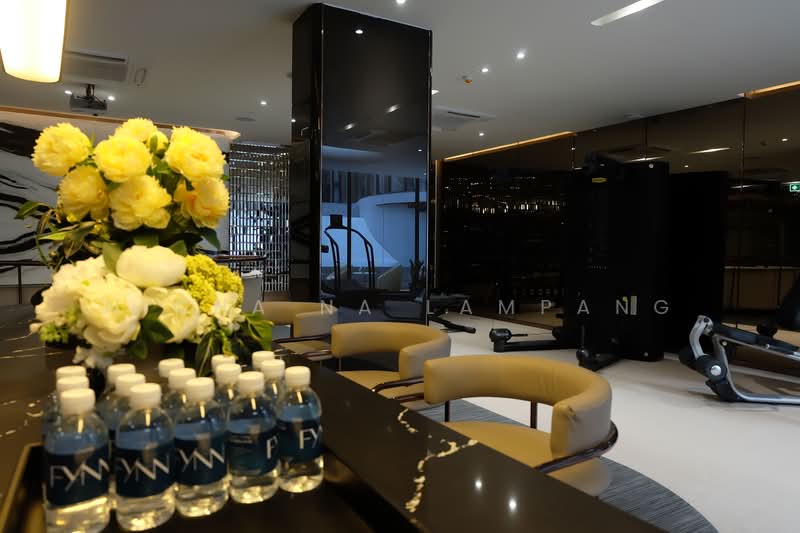Fynn Asoke, Bangkok