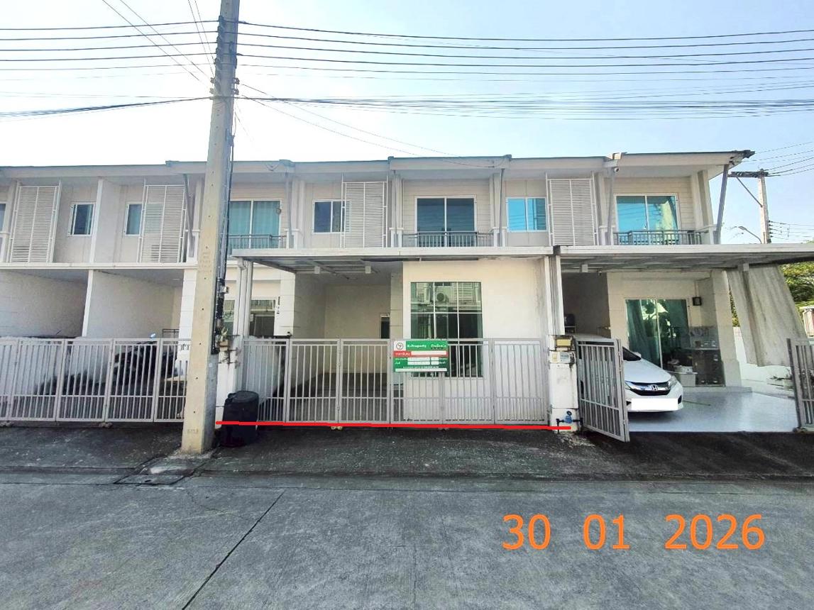 Townhouse Preecha Ville 115 San Kamphaeng Chiang Mai
