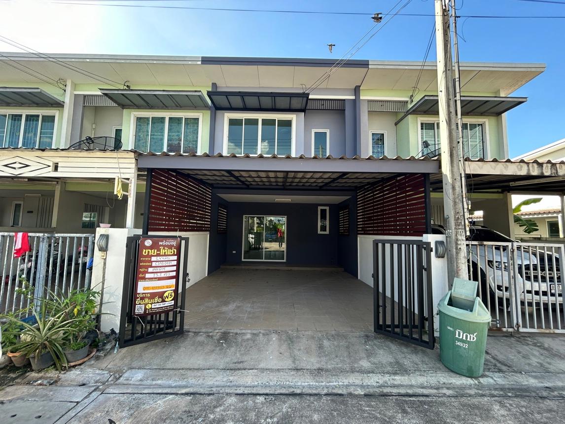Townhouse at The Mix, Charoen Phat Intersection, Map Yai Ngam, Pluak Daeng, Rayong