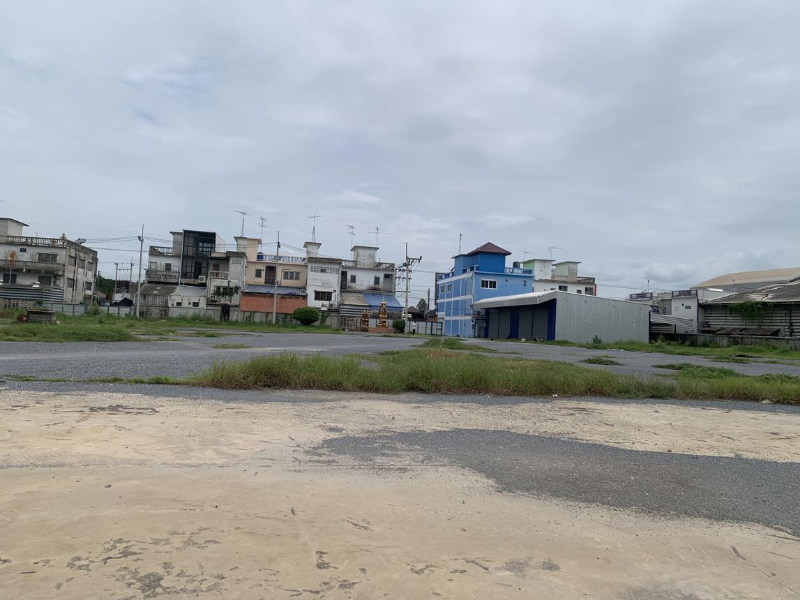 Warehouse in Suphan Buri City, Suphan Buri Province