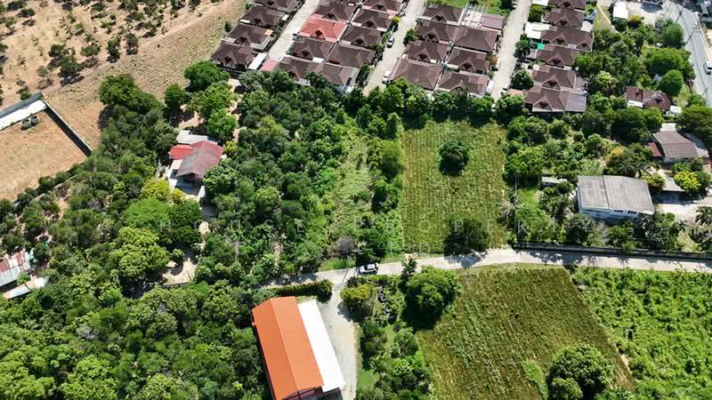 Land for sale in Na Phrao, Sriracha, near Bang Phra Reservoir., Chon Buri (Pattaya)