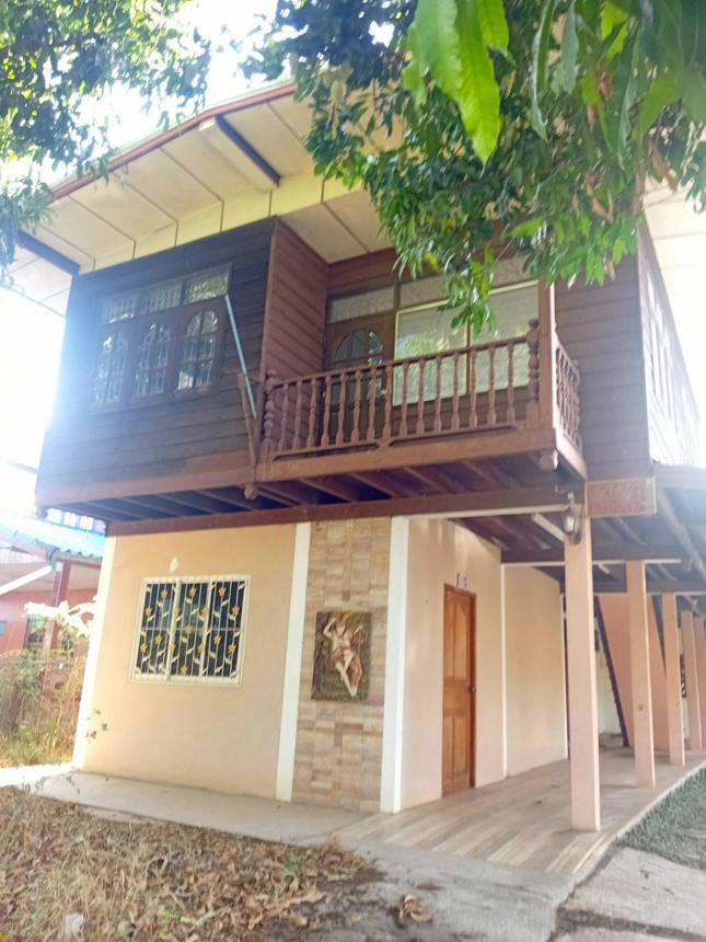 บ้านเดี่ยว ตั้งอยู่นอกโครงการ วาริชภูมิ สกลนคร