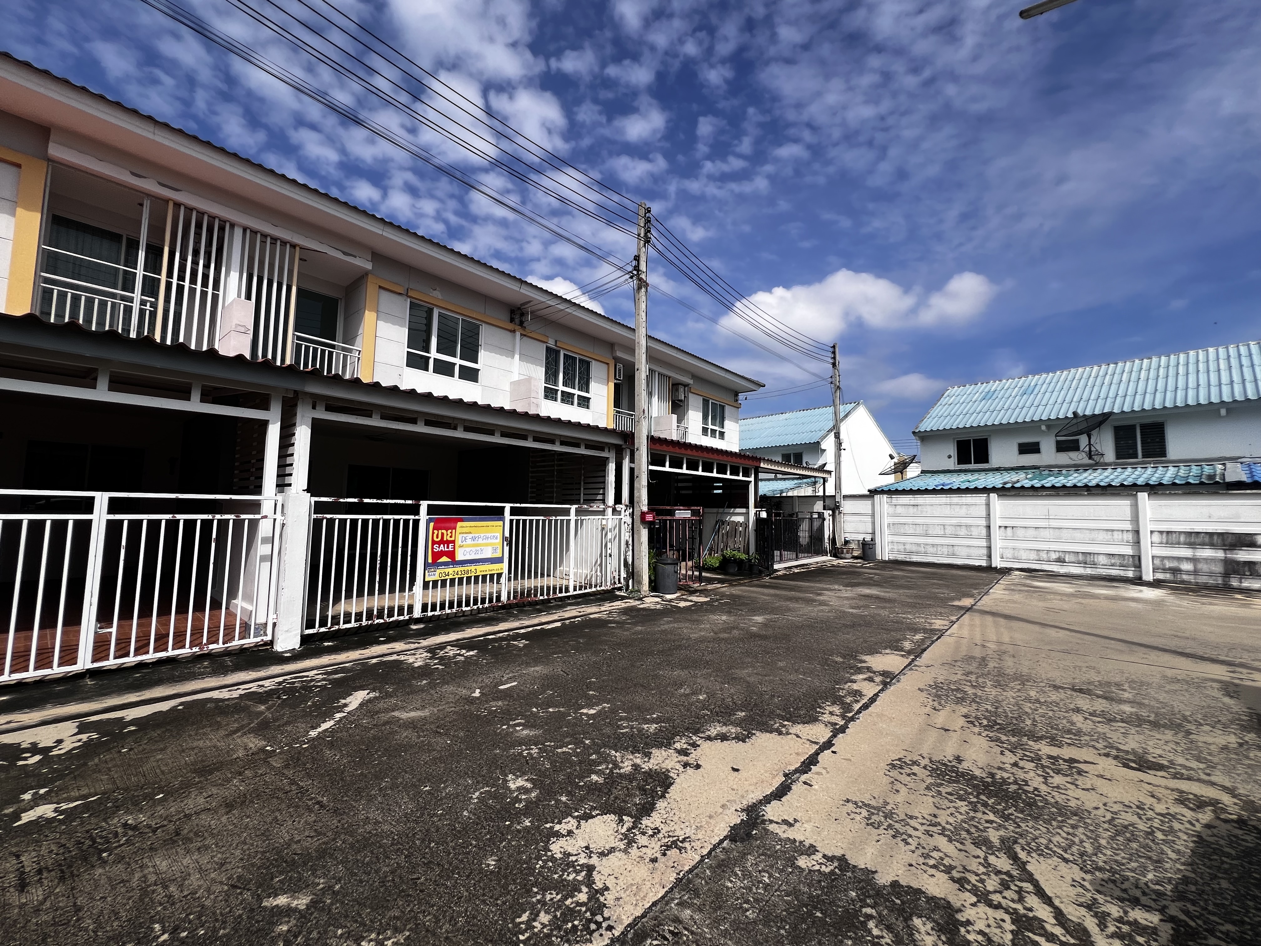 Nakhon Pathom Townhouse, Pruksa Pan project, Kamphaeng Saen