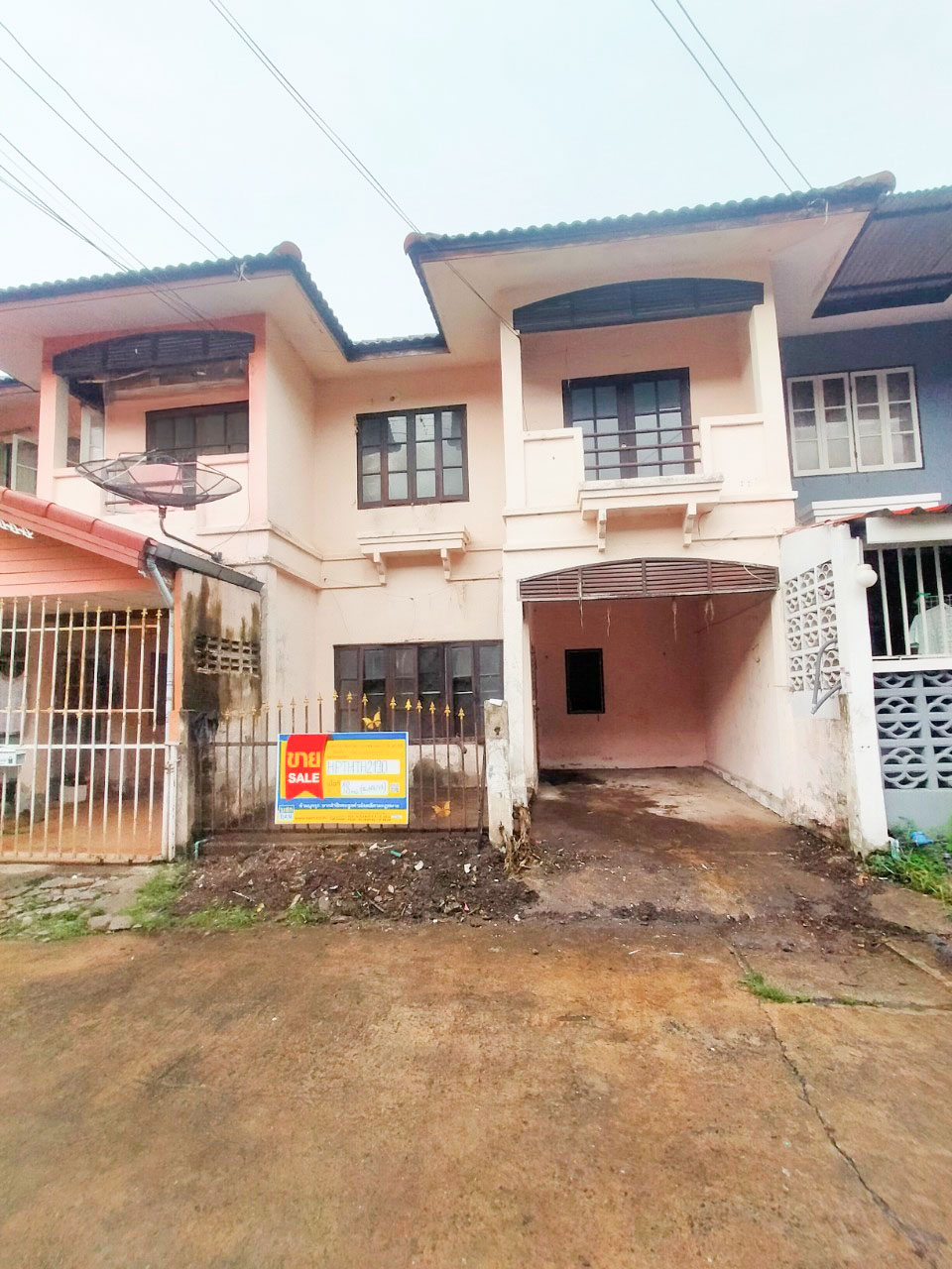 Townhouse in Bang Phuthisarn 5, Khlong 7, Thanyaburi
