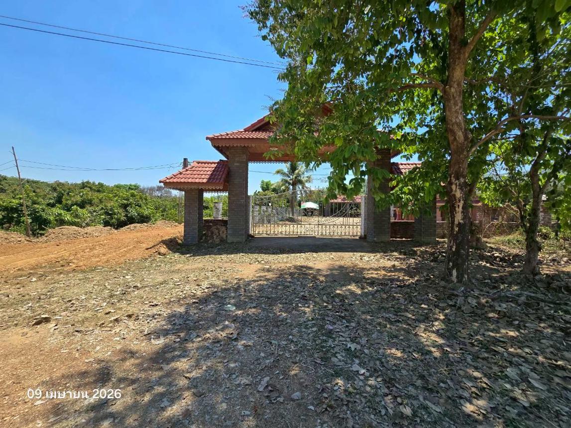 Single-Family Home in Thung Song Hong, Sukhothai