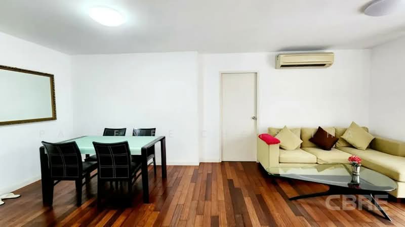 49 Plus, bangkok