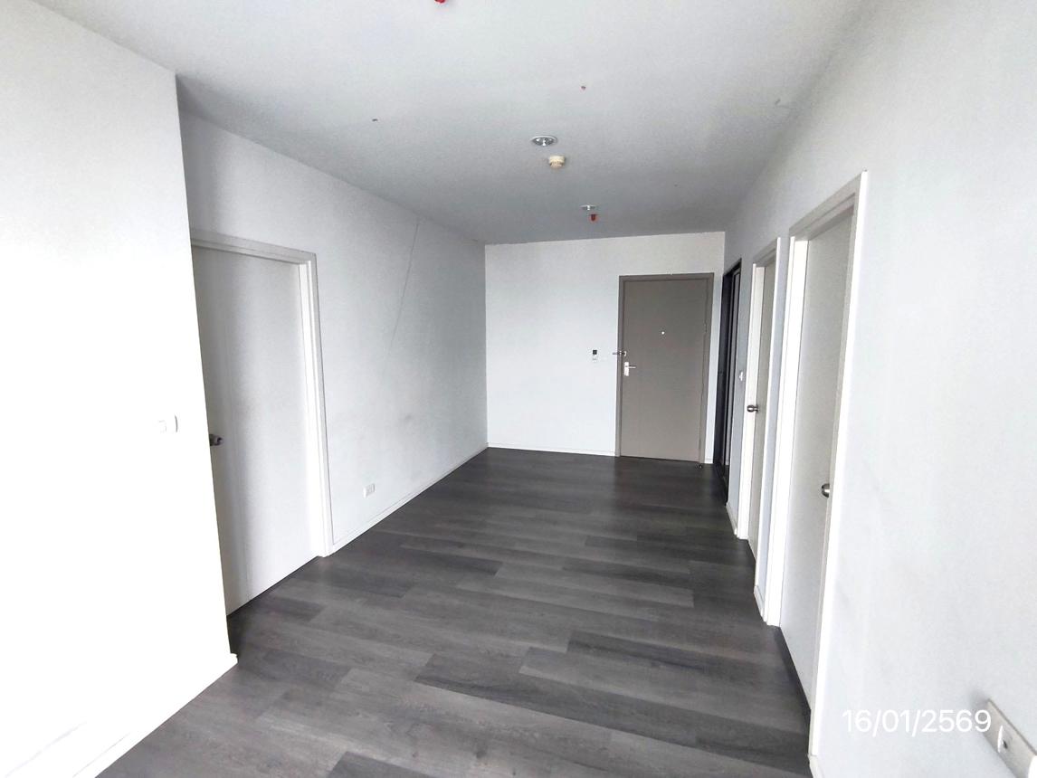 Condominium The Stage Thap Thoen Intersection Bang Sue Bangkok