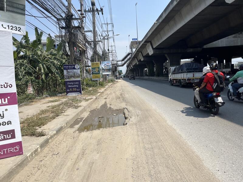 ที่ดิน 10 ไร่ ติด ถนนบางนา กม.10, Samut Prakan