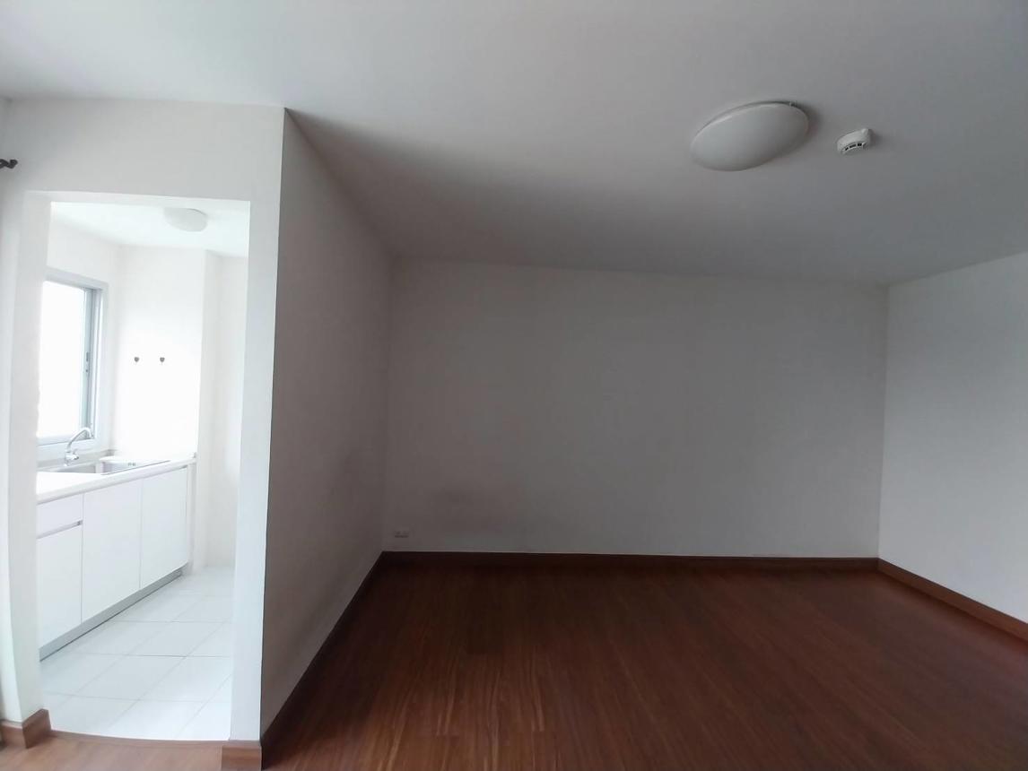 คอนโดมิเนียม บี คอนโด บางพลี สมุทรปราการ