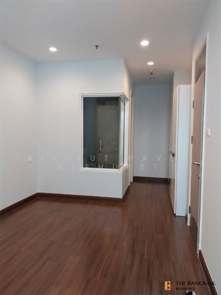 Supalai Premier Asoke, Bangkok