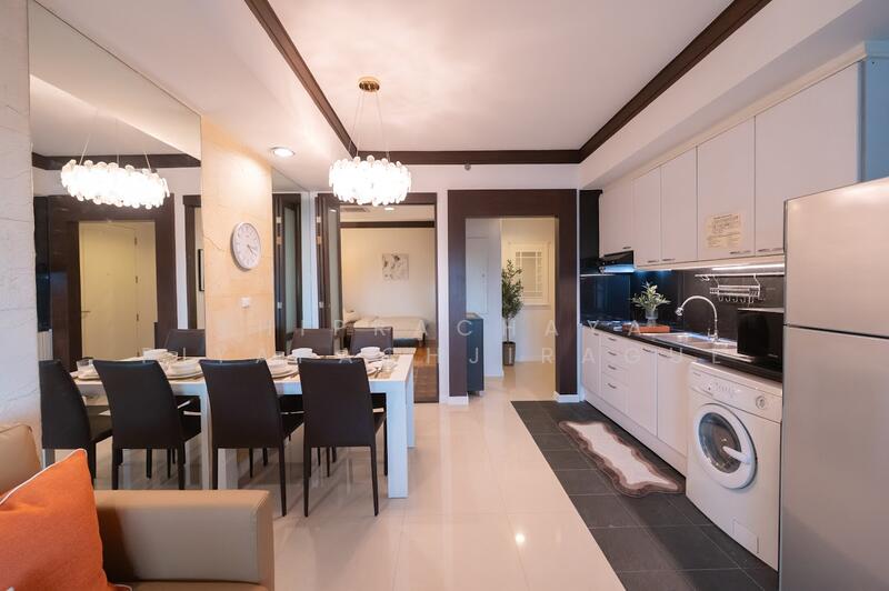 Baan Nonzee, Bangkok