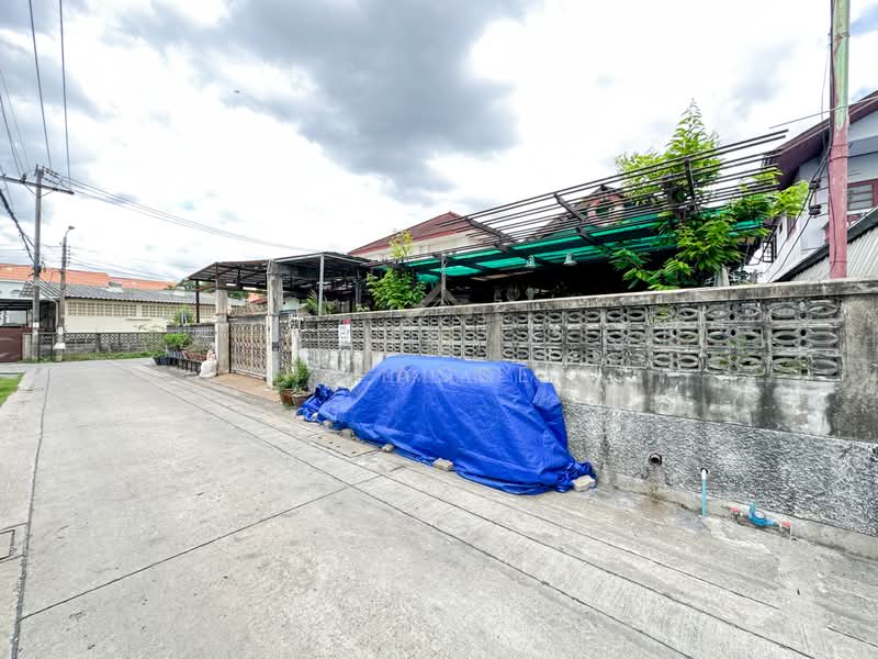 บ้านเดี่ยว บ้านทรงไทยโมเดิร์น ซ.นนทบุรี 8 ประชาอุทิศ 18 แยก 3, Nonthaburi