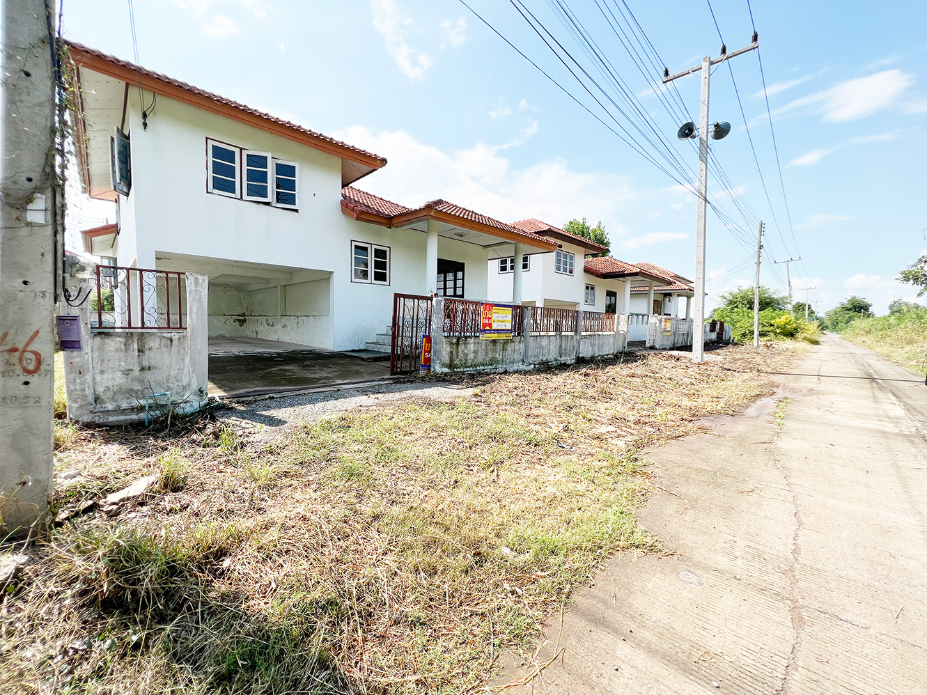 บ้านเดี่ยว โครงการหมู่บ้านริมคลองกองบิน 4 นครสวรรค์