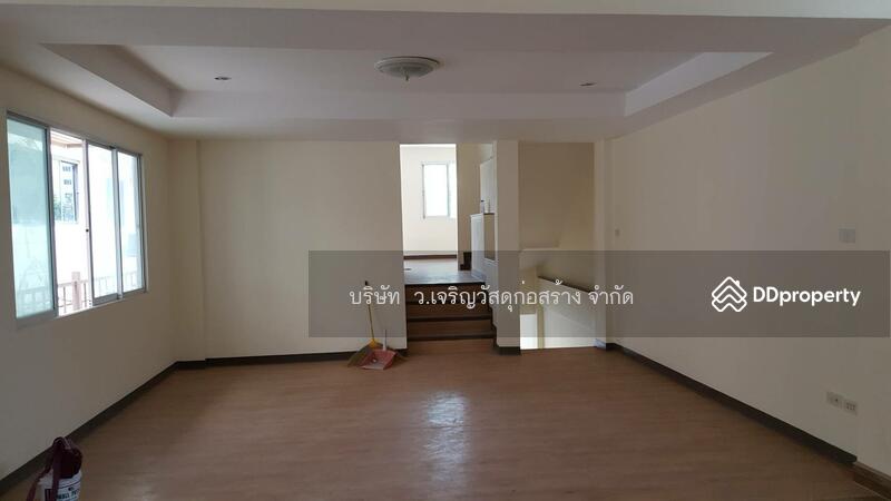 ขายโฮมออฟฟิศ 3 ชั้น 35 ตรว. สุขุมวิท 62 แยก 1 ห้องริม 3 นอน จอดรถ 4 คัน 8.9 ล้าน ล้, Bangkok