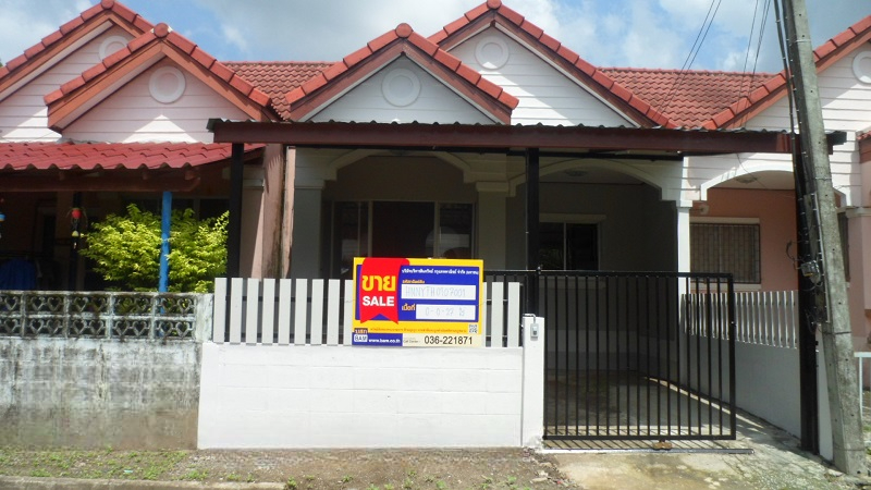 Townhouse project at Baan Suan Saen Suk (Ko Thong) in Nakhon Nayok province