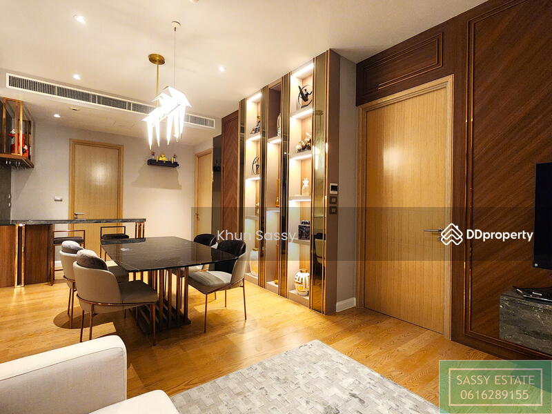 Magnolias Waterfront Residences, Bangkok