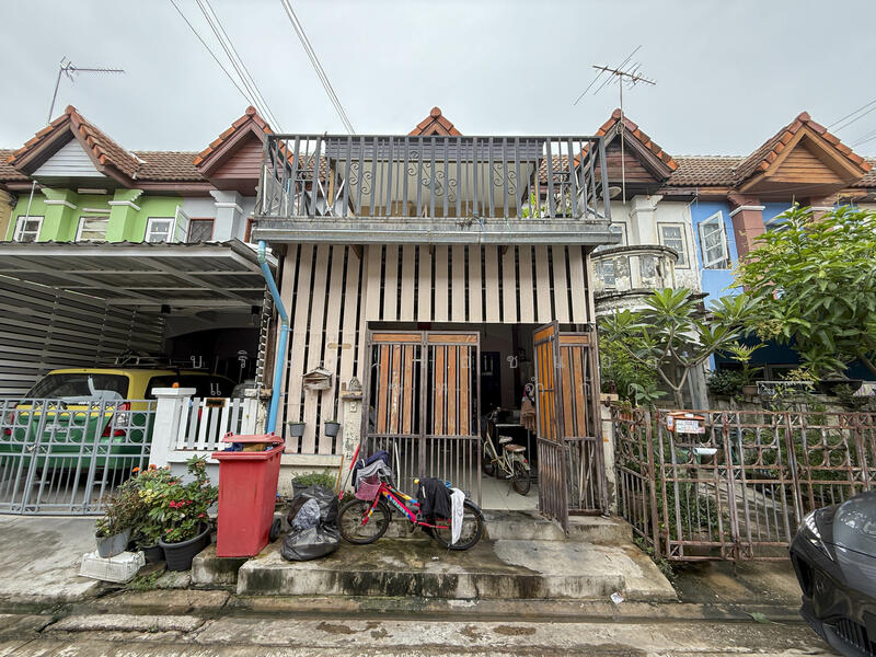 Phongsirichai 4 Phetkasem 81, Bangkok