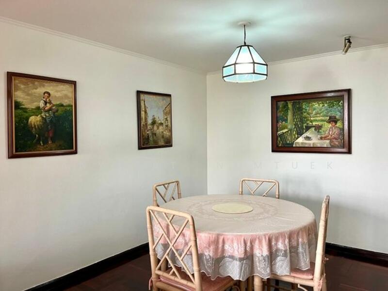 Garden Cliff 2 condominiums, Chon Buri (Pattaya)
