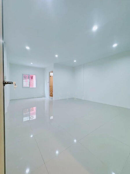 89 Bang Bon Ville, Bangkok