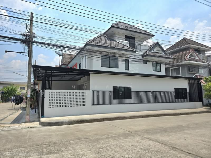 Muang Supthanee, Bangkok