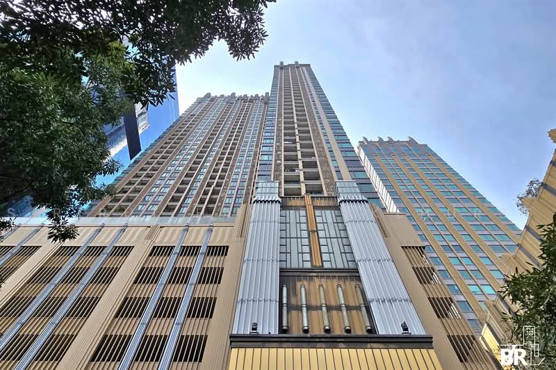 Equinox Phahol Vibha, Bangkok