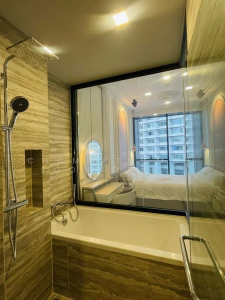 Celes Asoke, Bangkok