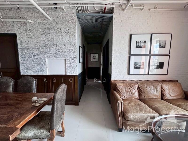 AGUSTON Sukhumvit 22, Bangkok